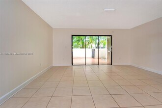 6236 SW 136th Ct in Miami, FL - Building Photo - Building Photo