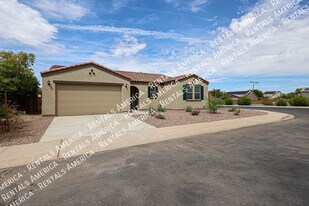 1548 E Chaparral Pl in Casa Grande, AZ - Building Photo