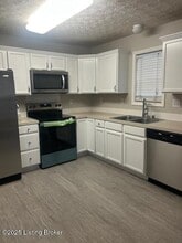 4909 Middlesex Dr in Louisville, KY - Building Photo - Building Photo