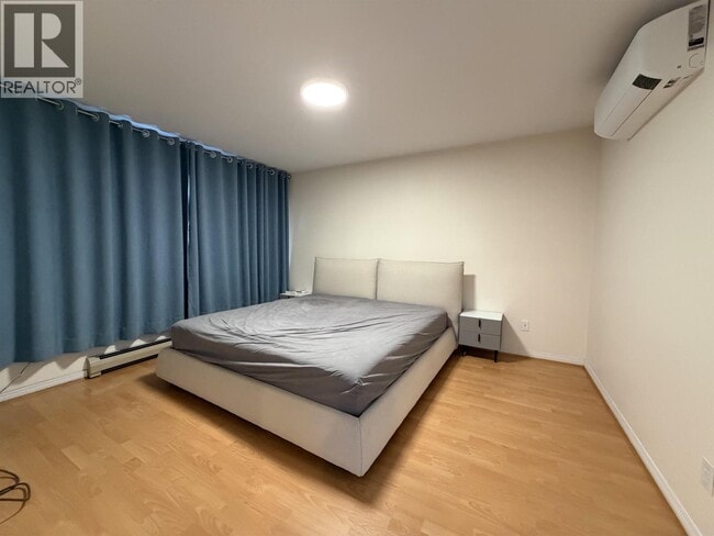 9810 Tuttle Ave in Richmond, BC - Building Photo - Building Photo