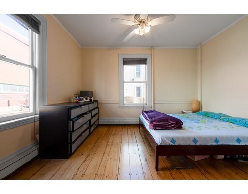 61 Market St-Unit -1 in Cambridge, MA - Building Photo - Building Photo