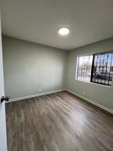 5955 Main St in Los Angeles, CA - Building Photo - Building Photo