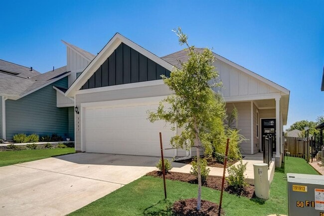 5407 Jason Dr in Austin, TX - Foto de edificio - Building Photo