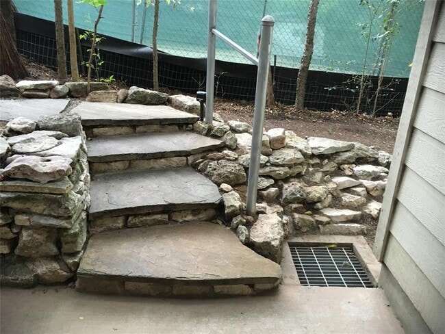 2903 Oak Crest Ave in Austin, TX - Building Photo - Building Photo