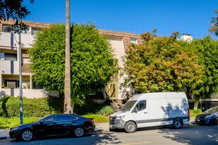 409 Burchett St, Unit 119 in Glendale, CA - Building Photo