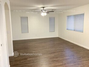 2315 W Running Deer Trl in Phoenix, AZ - Building Photo - Building Photo