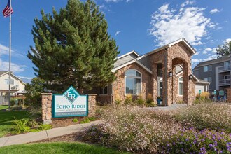 Echo Ridge at North Hills in Northglenn, CO - Foto de edificio - Building Photo