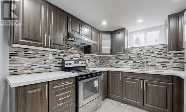 property at 497 Annapolis Ave