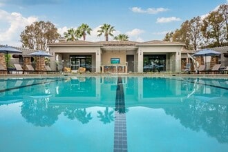 Camino Real Apartments in Rancho Cucamonga, CA - Foto de edificio - Building Photo