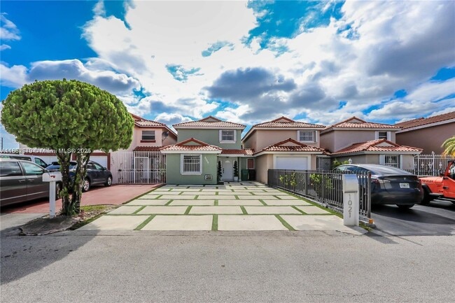 property at 1021 SW 104th Ct