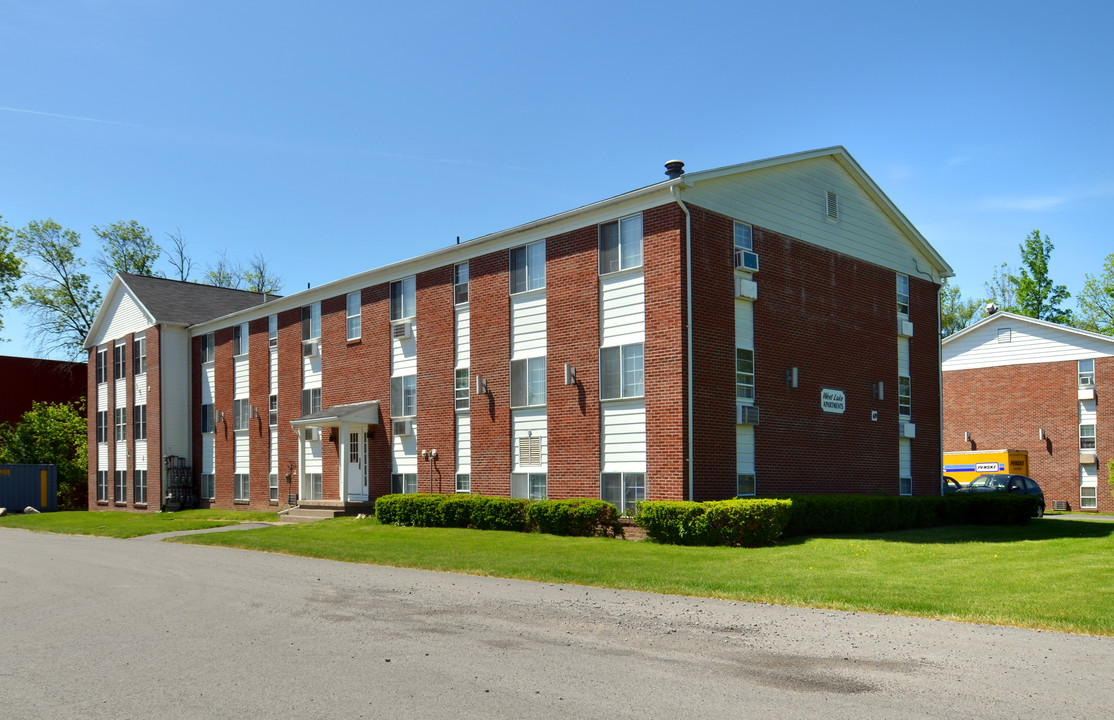 West Lake Apartments in Canandaigua, NY - Building Photo