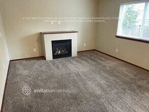 6117 86th Ave NE, Unit 3 in Marysville, WA - Foto de edificio - Building Photo