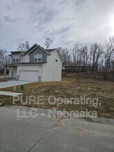 17451 Tucker St in Bennington, NE - Building Photo - Building Photo