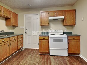 6955 Saint Croix Ln in Knoxville, TN - Foto de edificio - Building Photo