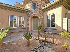12048 La Palmera Ave in Las Vegas, NV - Building Photo - Building Photo