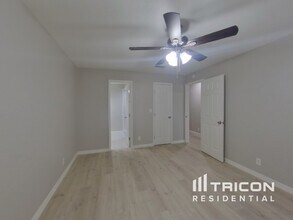 63 Club House Blvd in New Smyrna Beach, FL - Building Photo - Building Photo
