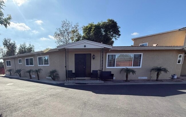 property at 2915 Sylvia St