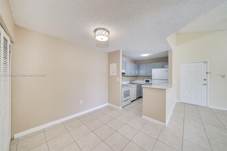 15630 SW 80th St in Miami, FL - Building Photo - Building Photo