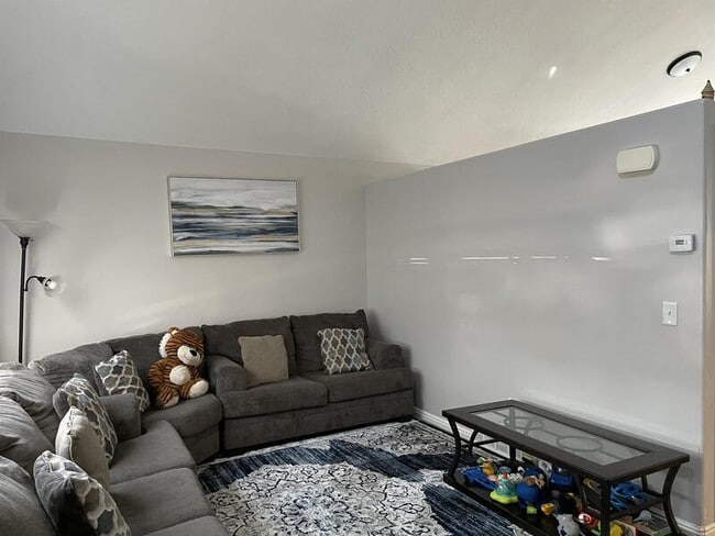 6115 S City Vistas Wy in West Valley City, UT - Building Photo - Building Photo