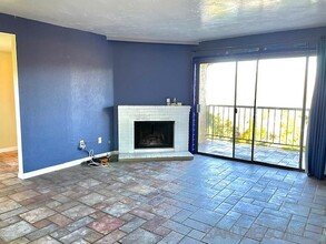 12280 Corte Sabio-Unit -4301 in San Diego, CA - Building Photo - Building Photo