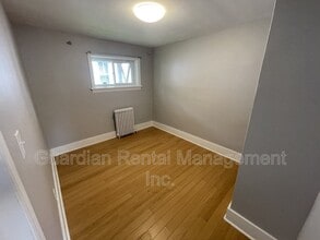 50 Ontario St in Thunder Bay, ON - Building Photo - Building Photo