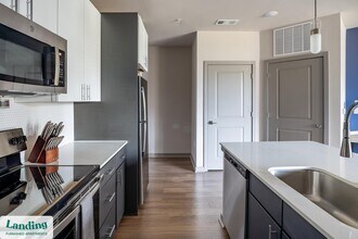 1559 W 9 Mile Rd in Pensacola, FL - Building Photo - Building Photo