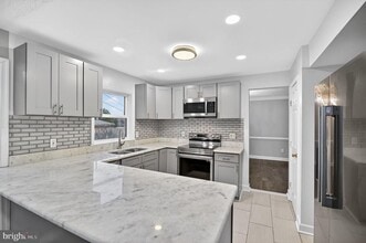 7609 Croydon Pl in Manassas, VA - Building Photo - Building Photo