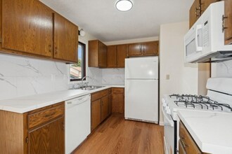 8983 Vinewood Ln N in Maple Grove, MN - Building Photo - Building Photo