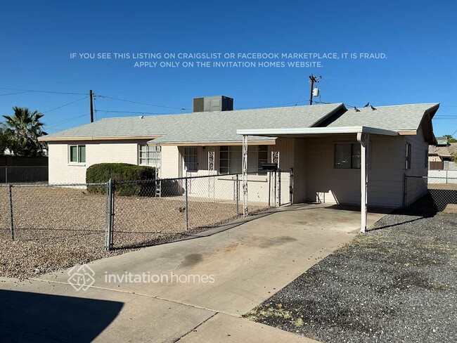 property at 1816 S Parkside Dr