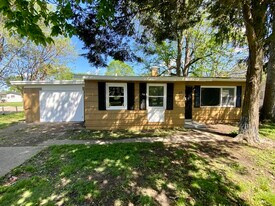 619 Plum St in Danville, IL - Building Photo