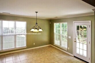 5555 Crooked Creek Dr in Ooltewah, TN - Building Photo - Building Photo