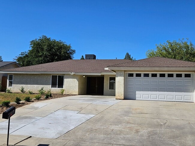 property at 7001 Altaville Ln