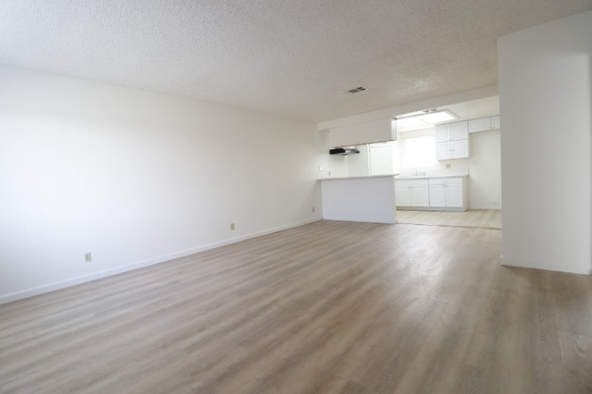 21645 Powhatan Rd in Apple Valley, CA - Building Photo - Building Photo