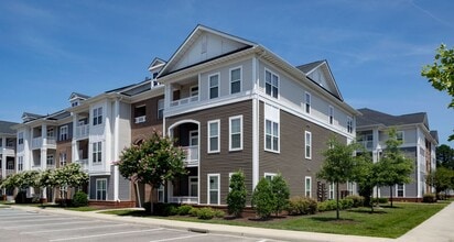Cambria at Cornerstone in Virginia Beach, VA - Building Photo - Building Photo