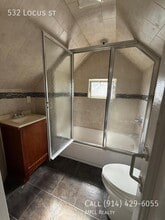 532 Locust Ave in Port Chester, NY - Building Photo - Building Photo