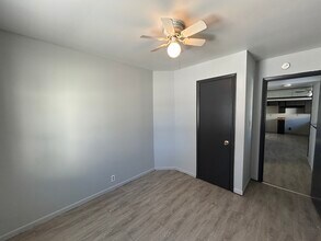 214 N California Ave in Danville, IL - Building Photo - Building Photo