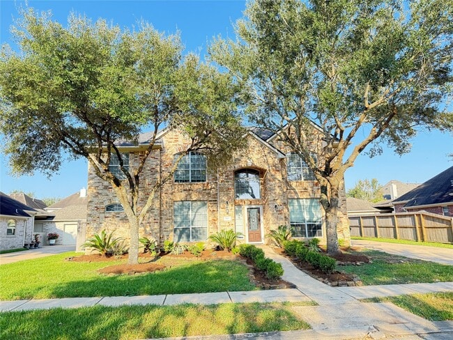 property at 3808 Travis Lake Ct