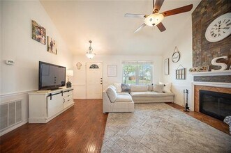 3824 Huckleberry Dr in Fort Worth, TX - Building Photo - Building Photo