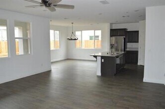 2447 Quesada Dr in Merced, CA - Building Photo - Building Photo