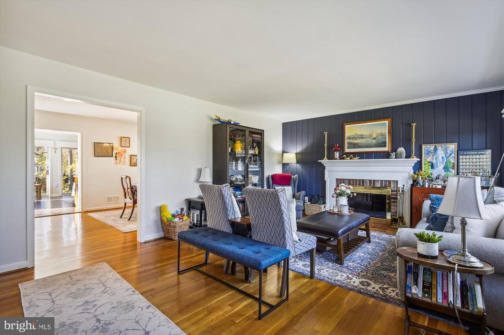 7309 Pinecastle Rd in Falls Church, VA - Building Photo