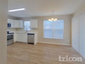 11830 Cheviott Hill Ln in Charlotte, NC - Foto de edificio - Building Photo