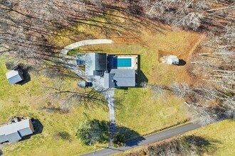 1839 Crumley Rd in Greenback, TN - Building Photo - Building Photo