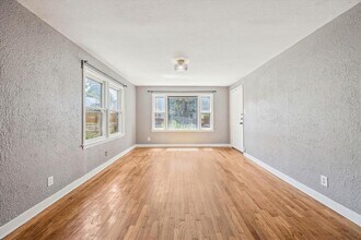 1102 Cherico St in Austin, TX - Building Photo - Building Photo