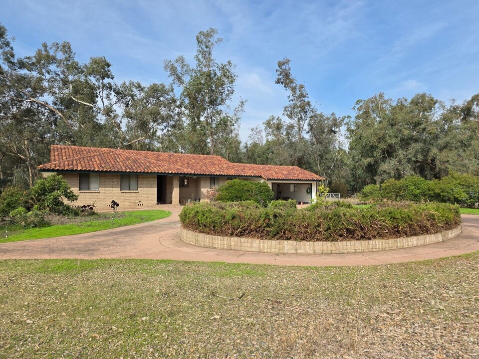 12999 Borden Rd in Herald, CA - Building Photo