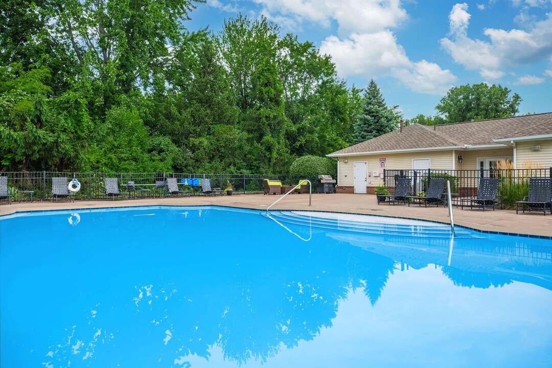 Portside Apartments in Sheffield Lake, OH - Building Photo