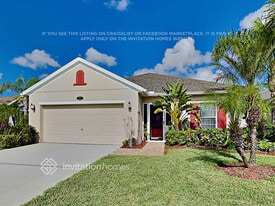 1596 Litchfield Dr in West Melbourne, FL - Building Photo