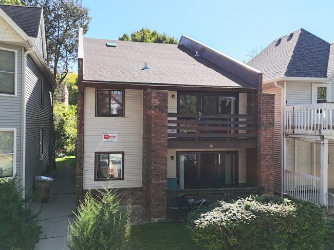 421 W Doty St, Unit #3