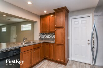 3013 Skipper Ln in Jacksonville, FL - Building Photo - Building Photo