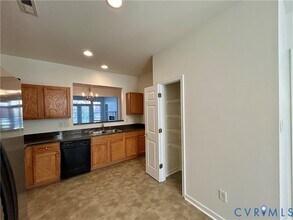 5104 Terrace Arbor Cir in Midlothian, VA - Building Photo - Building Photo