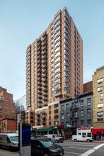 Manhattan Promenade in New York, NY - Building Photo - Building Photo